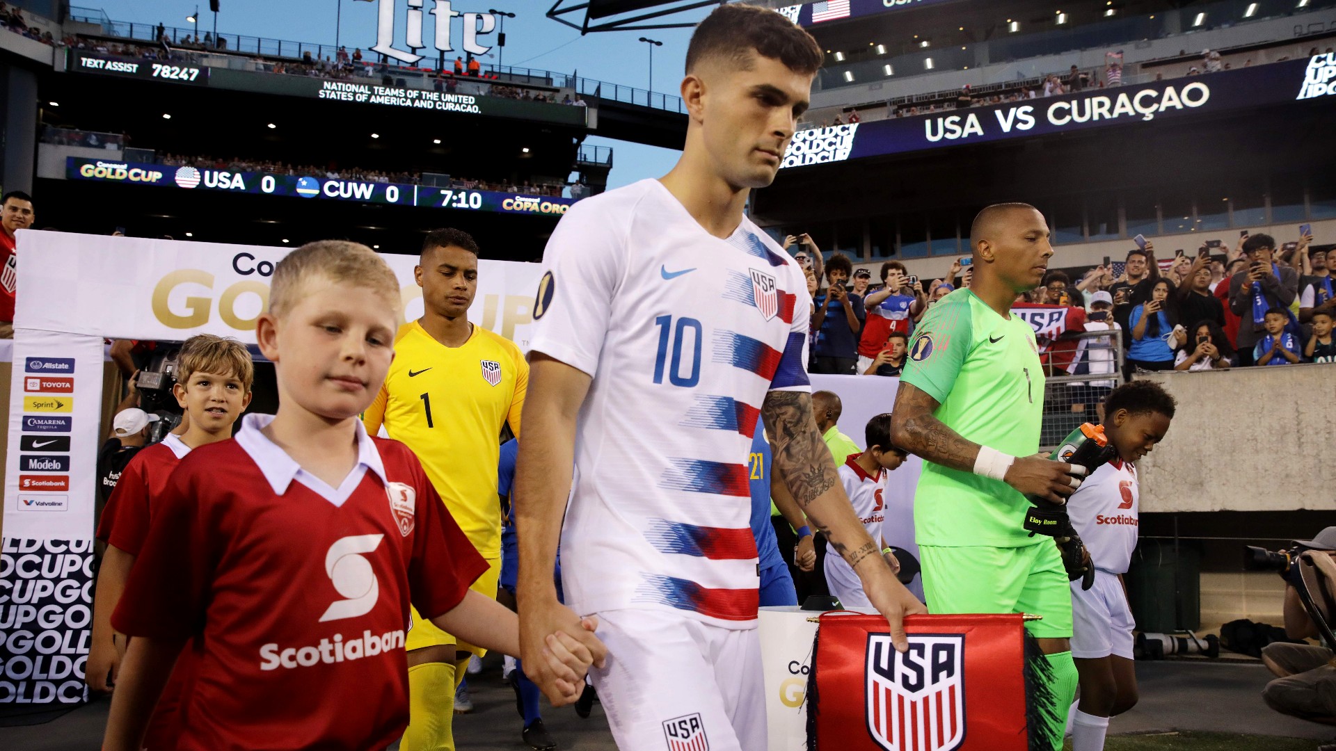 Christian Pulisic - USA - mascot