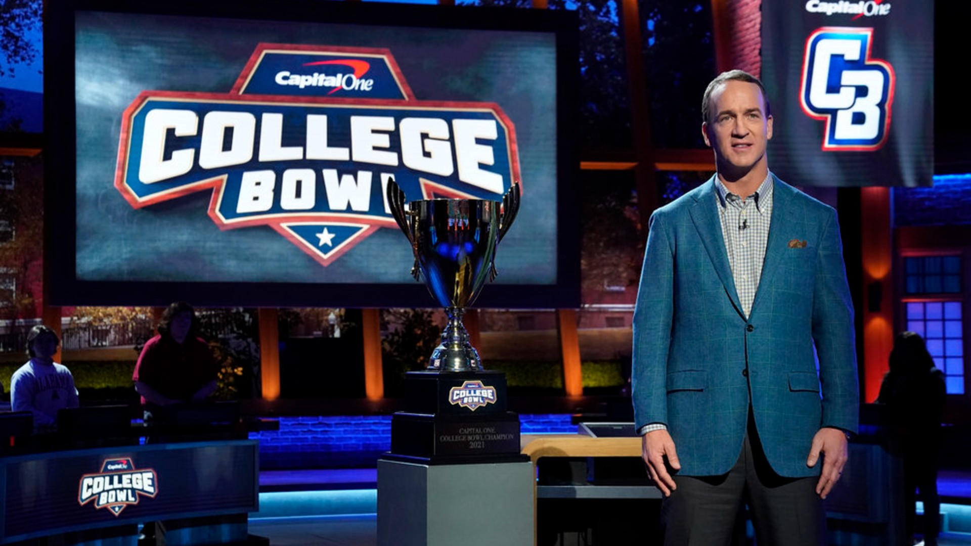 College-Bowl-Peyton-Manning-061821-nbc-ft4