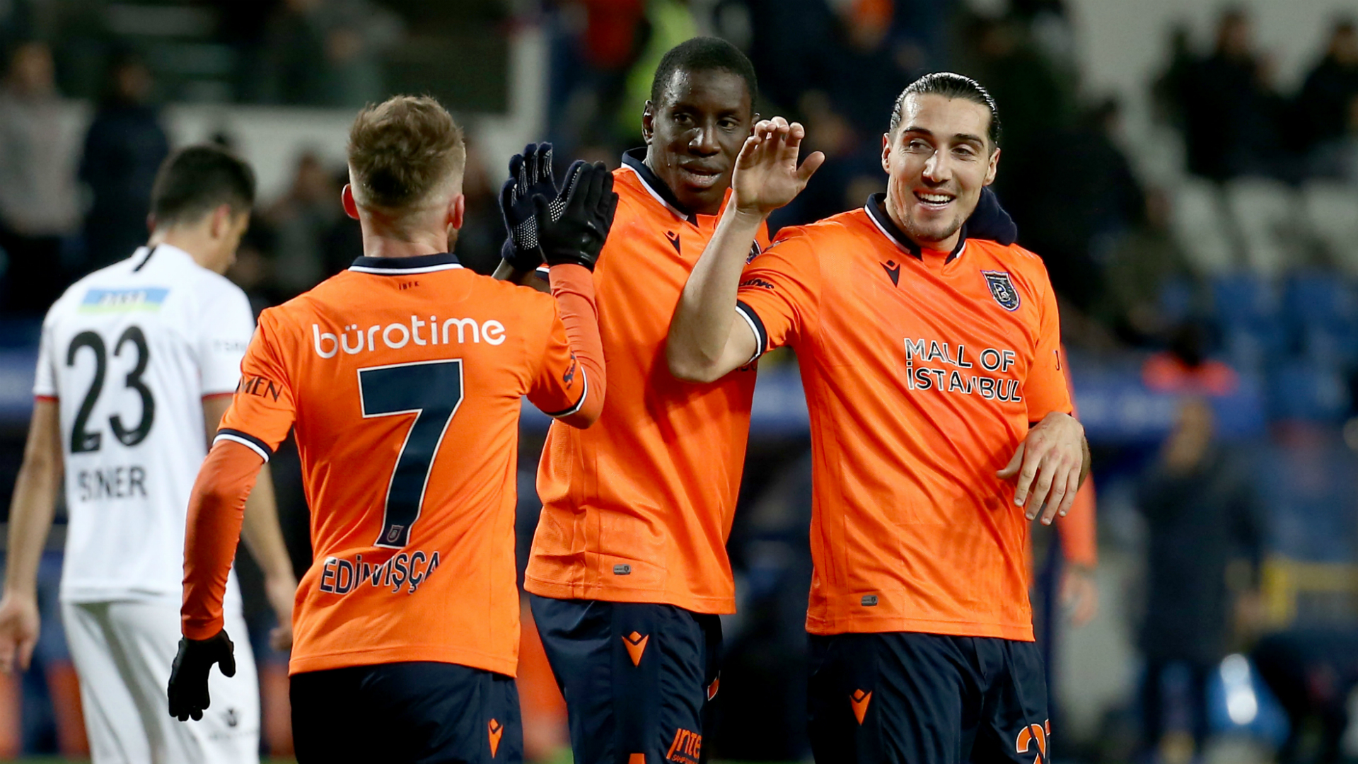 Demba Ba - Istanbul Basaksehir