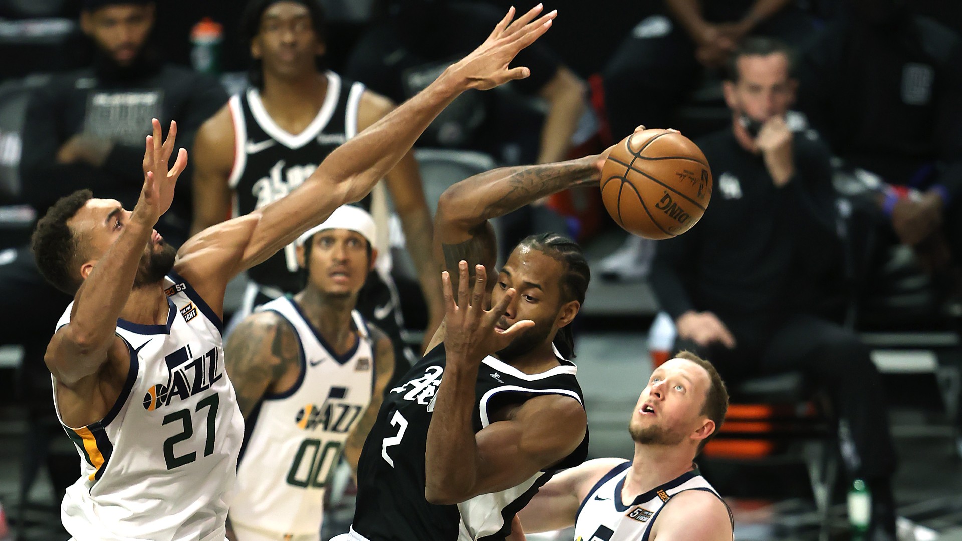 kawhi-leonard-rudy-gobert-getty-061221-ftr.jpg