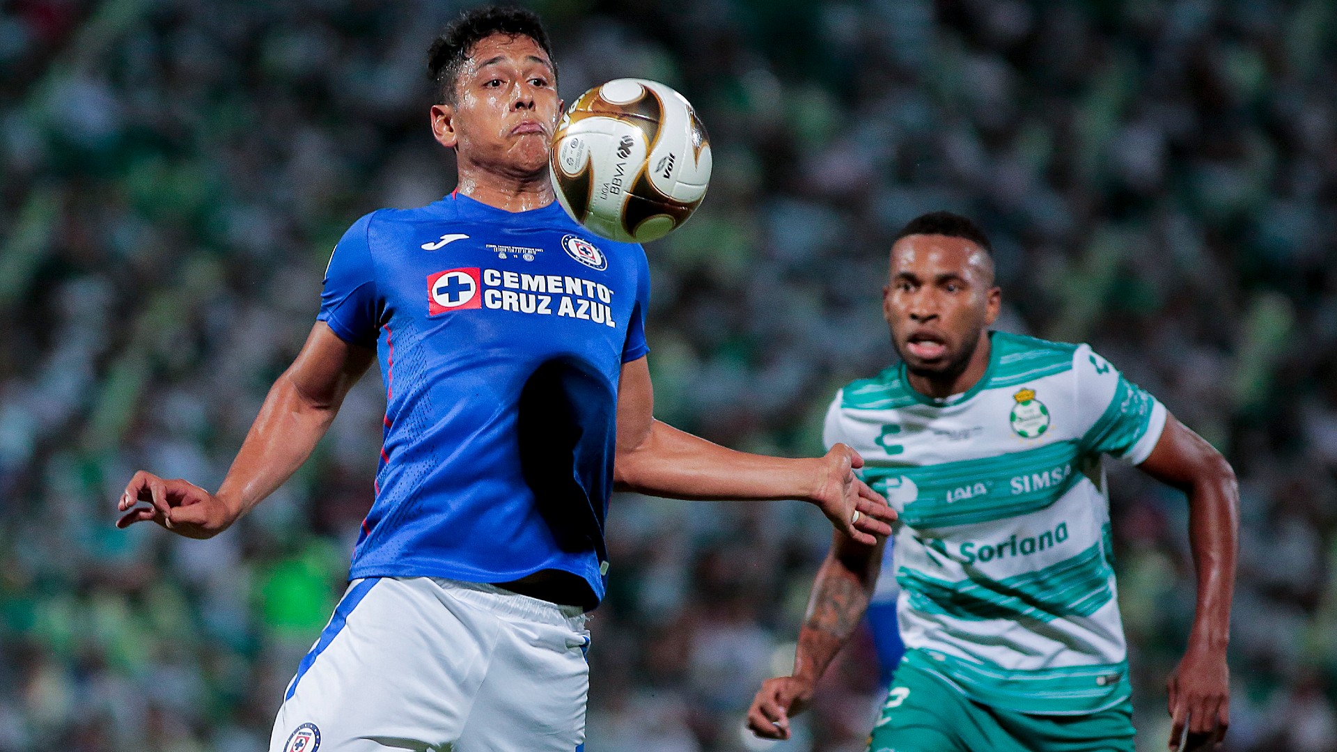 Luis Romo - Cruz Azul Luis Romo - Cruz Azul