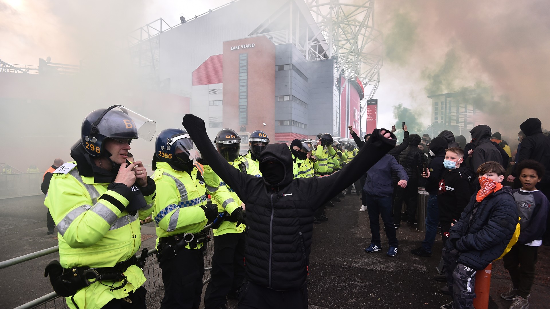 Man Utd Liverpool protests Premier League 13/5