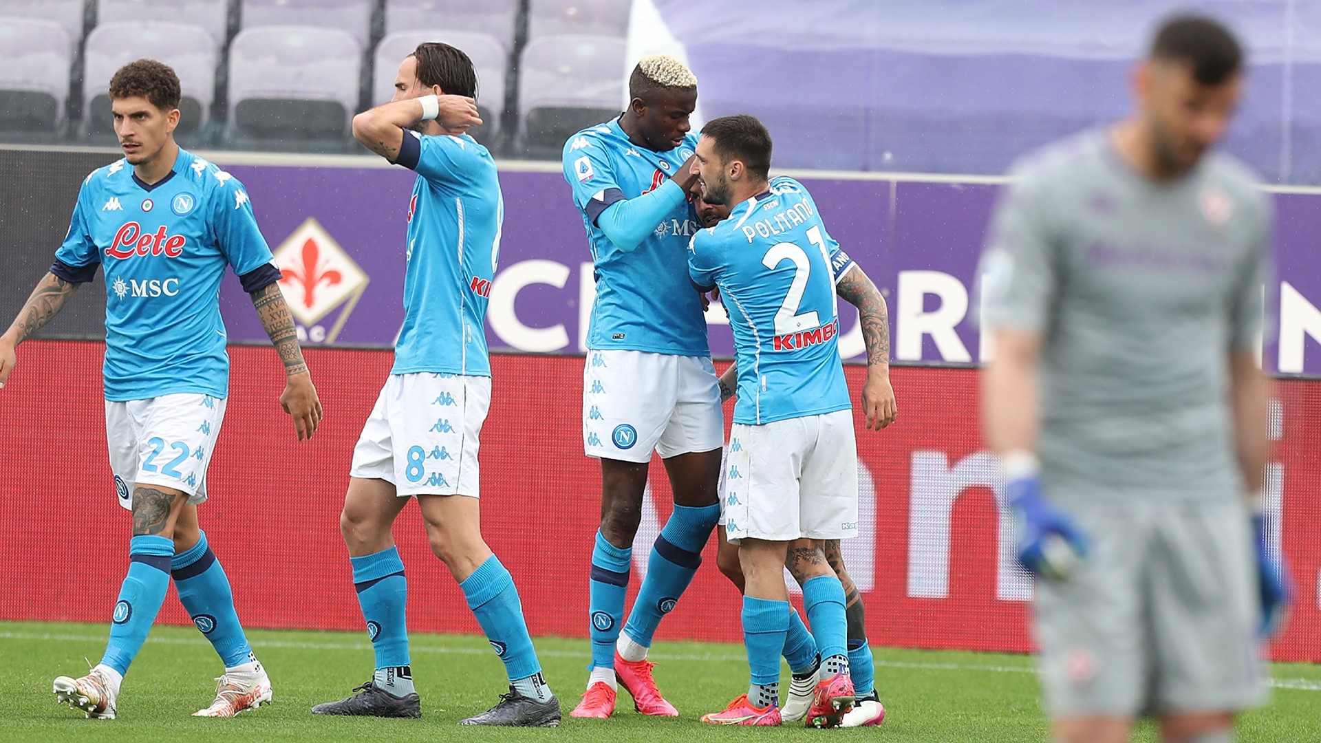 Napoli celebrating Fiorentina