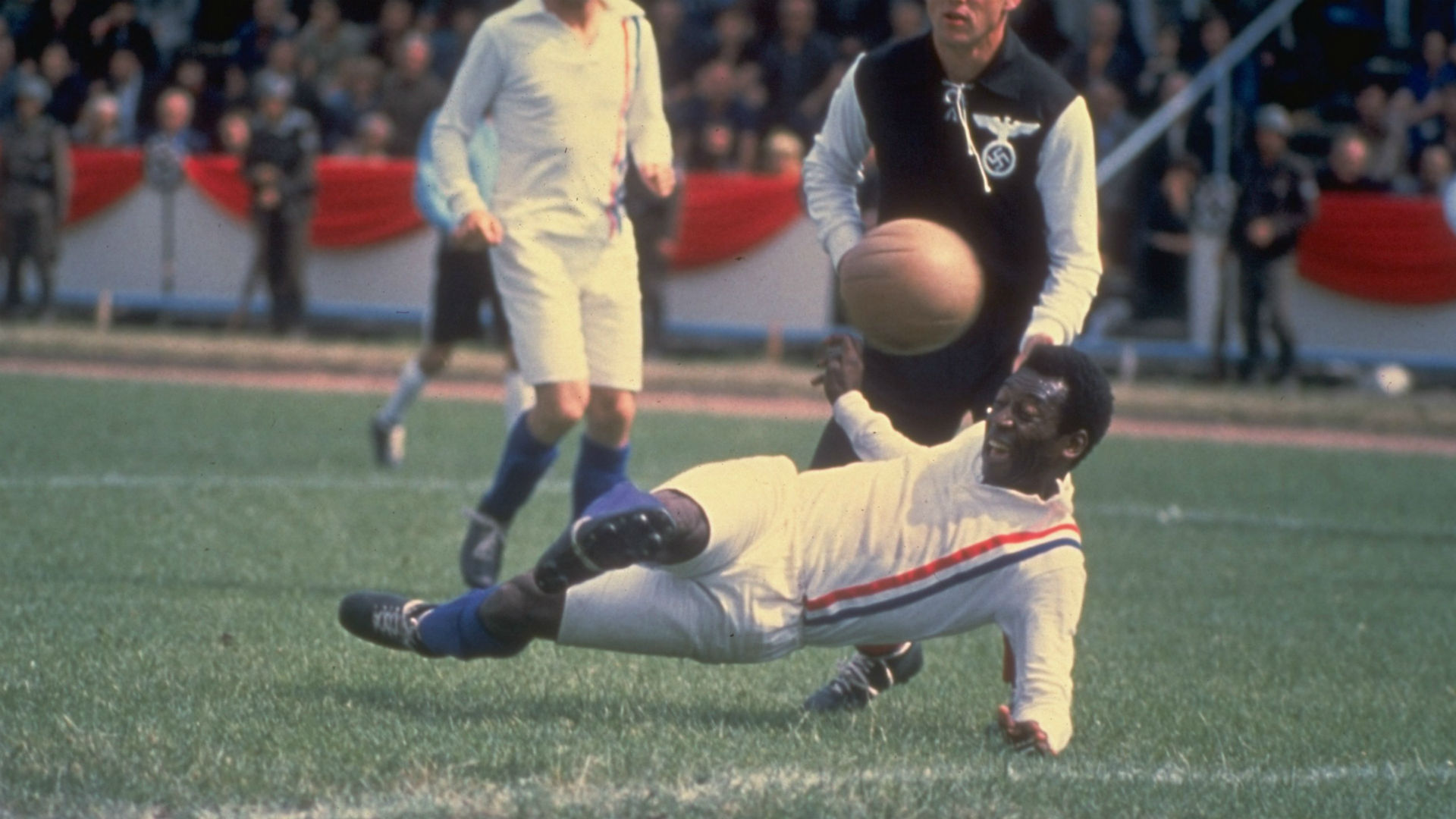 Pele Escape to Victory