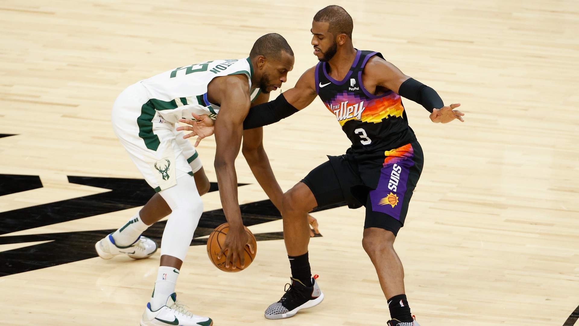 khris-middleton-chris-paul-getty-070321-ftr.jpg