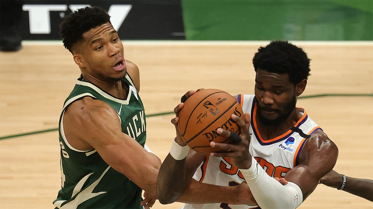 Giannis Antetokounmpo, Deandre Ayton