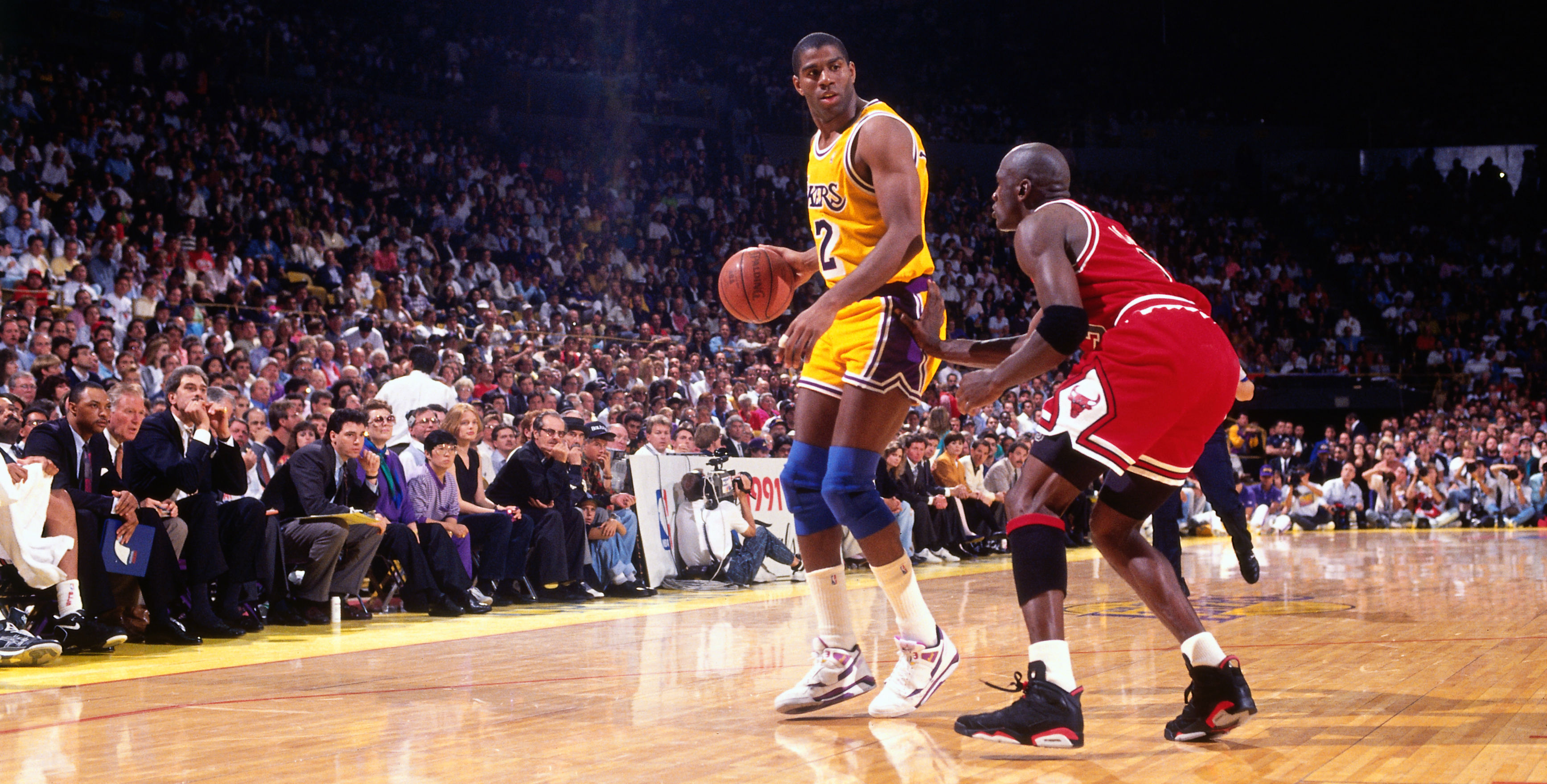 Air Jordan 6 en su primer título contra los Lakers