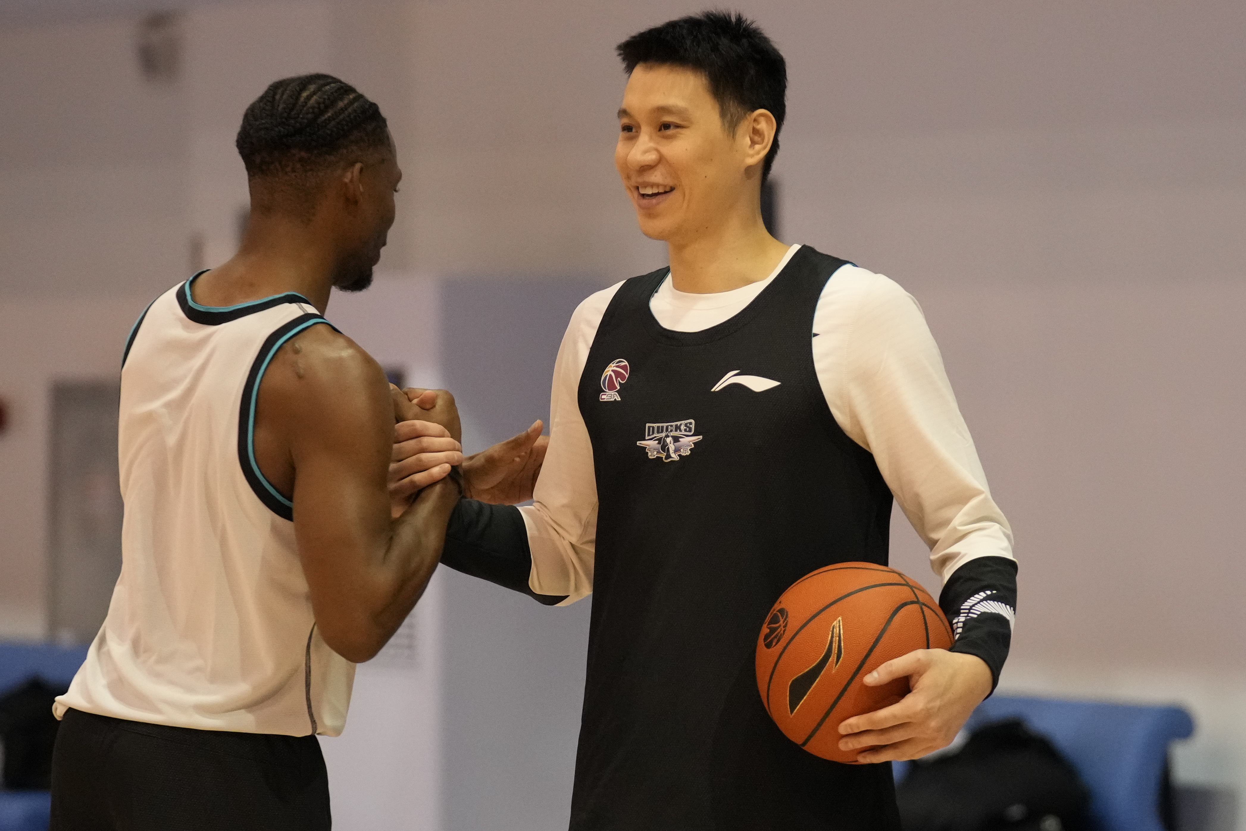 Jeremy Lin (Beijing Ducks)