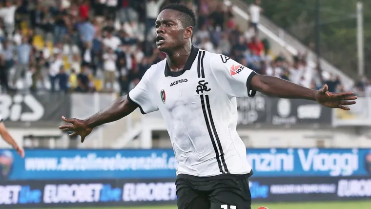 Emmanuel Gyasi of Ghana and Spezia.