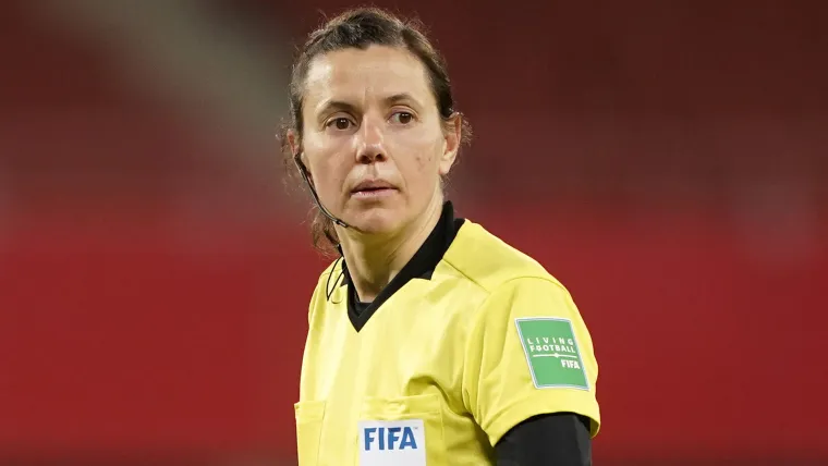 Kateryna Monzul referee