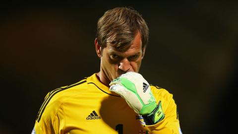 Roy Carroll - GK